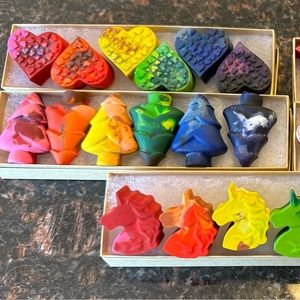 Handmade rainbow crayons - hearts